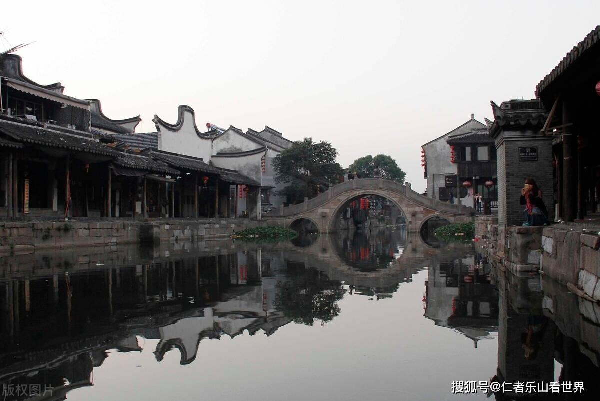 网购网站上，买书哪个网站最便宜？有没有即时的比价软件？
